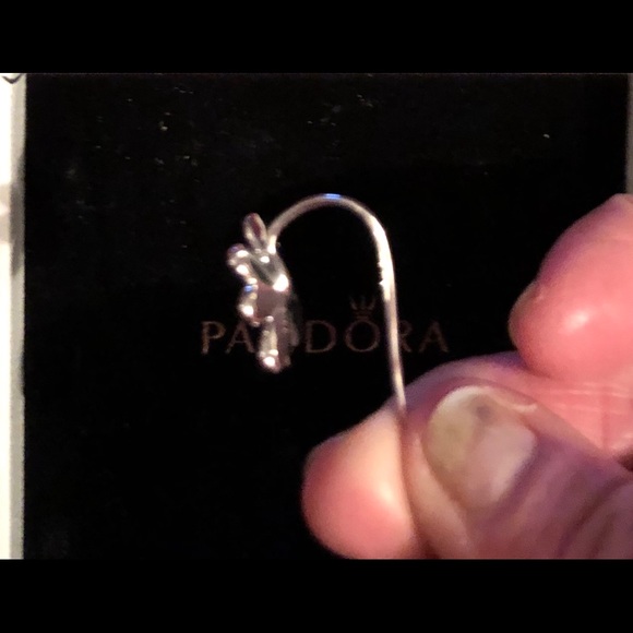 Pandora LUCKY FOUR-LEAF CLOVER Earrings, 297908CZ - Picture 6 of 8